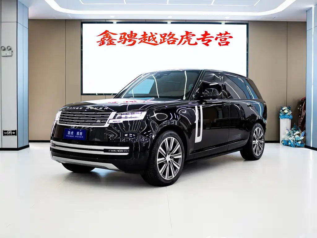 Land Rover Range Rover 2026 — фото 1