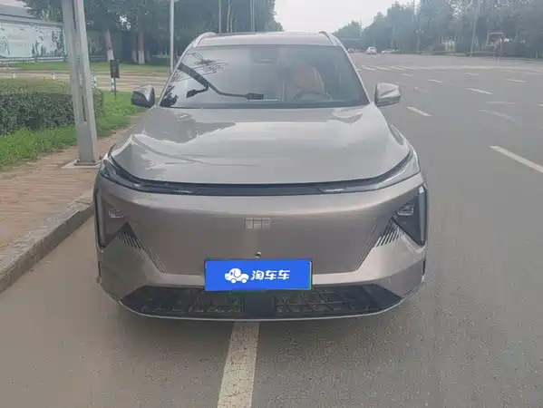 Geely Galaxy L7 2024