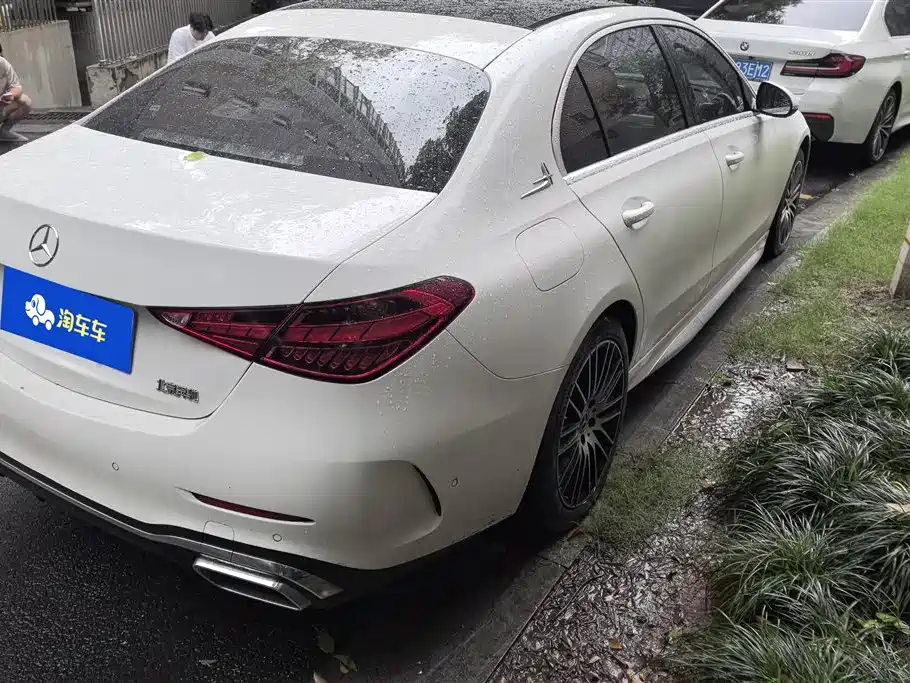 Mercedes-Benz C-Class 2022