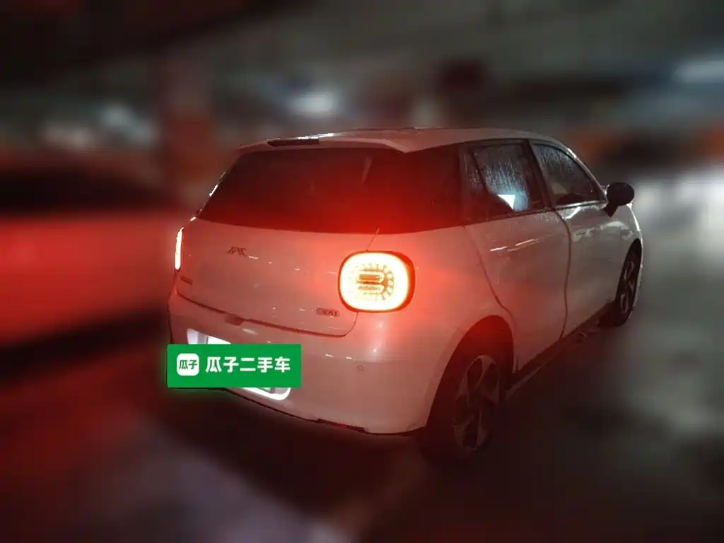 Yiwei 3 2024