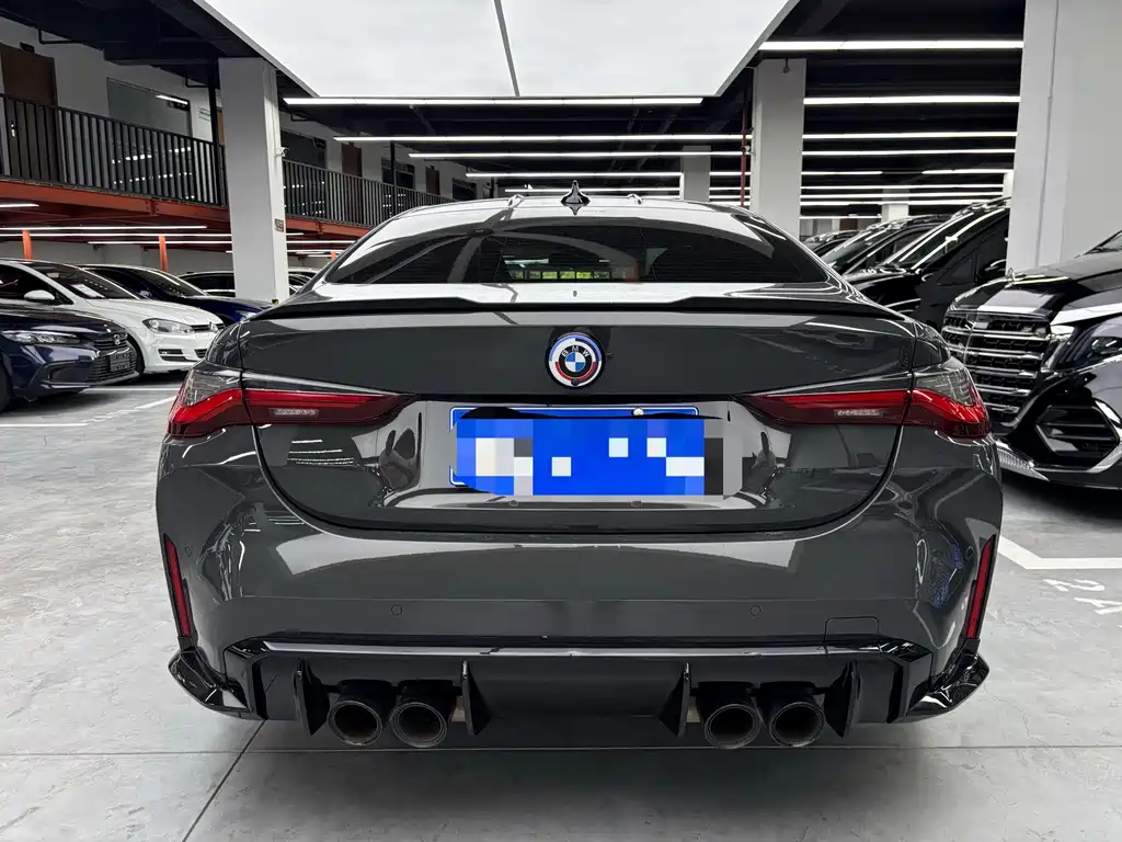 BMW M4 2022 — фото 16