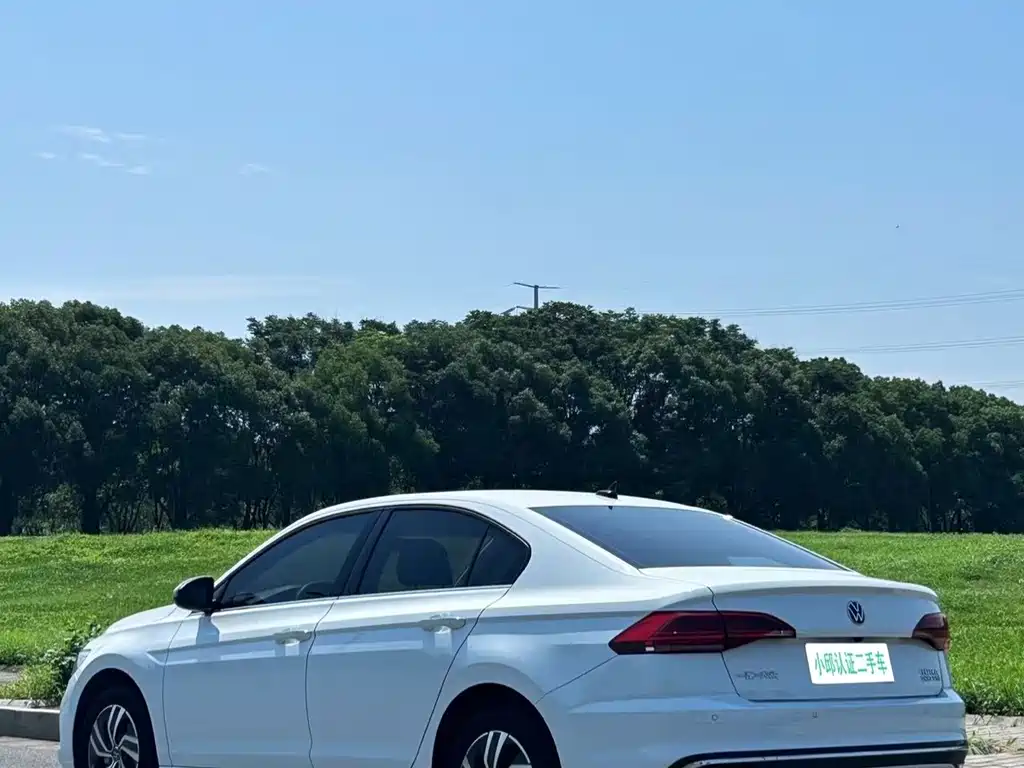 Volkswagen Bora 2023