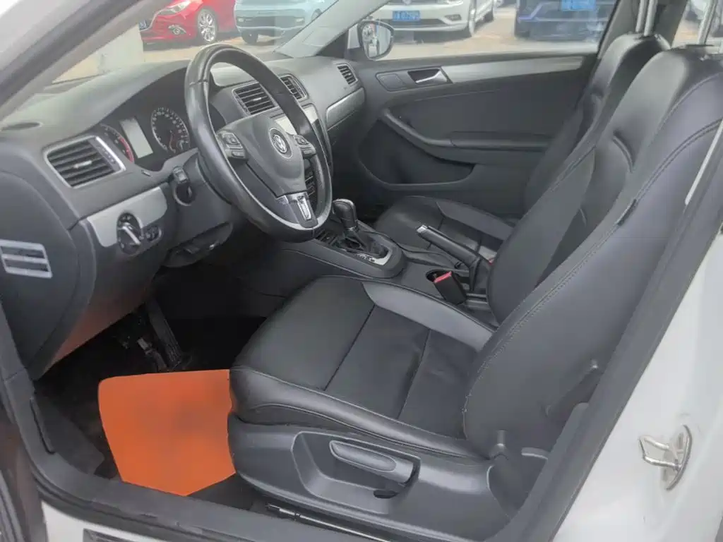 Volkswagen Sagitar 2015 — фото 15