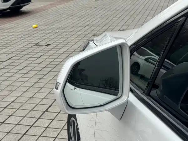 Cadillac XT5 2024