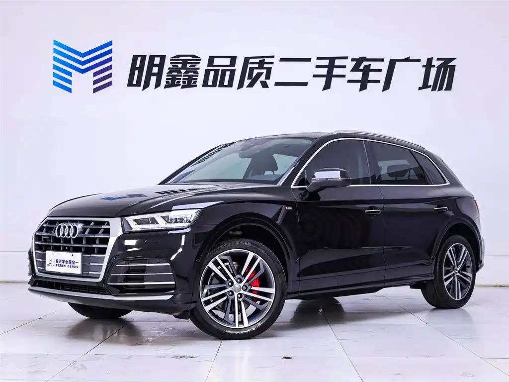 Audi Q5L 2020 — фото 2