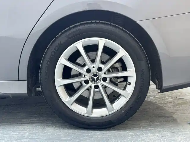 Mercedes-Benz A-Class 2020 — фото 19