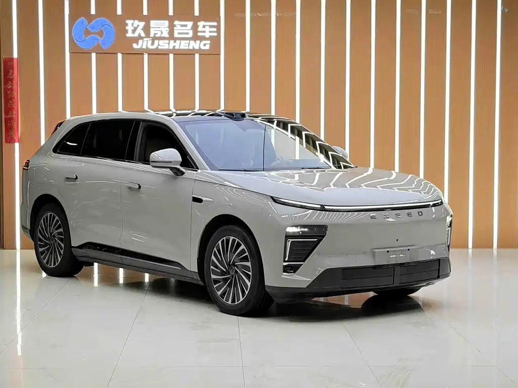 Exeed Xingjiyuan ET 2024
