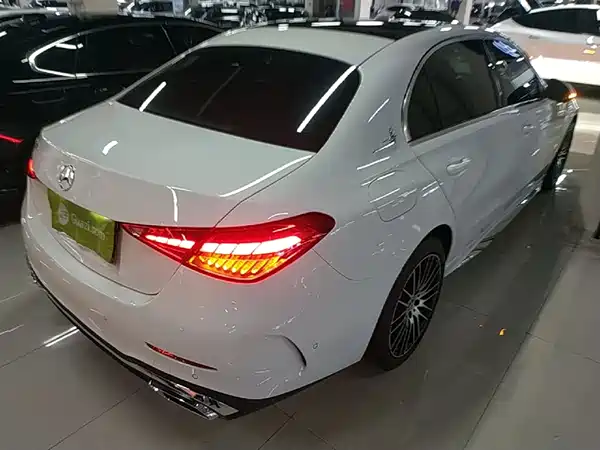 Mercedes-Benz C-Class 2023