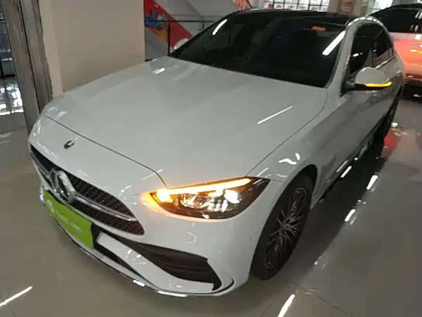 Mercedes-Benz C-Class 2023