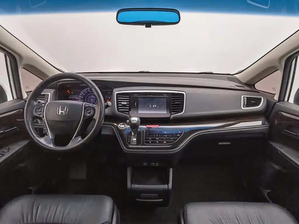 Honda Odyssey 2018 — фото 5