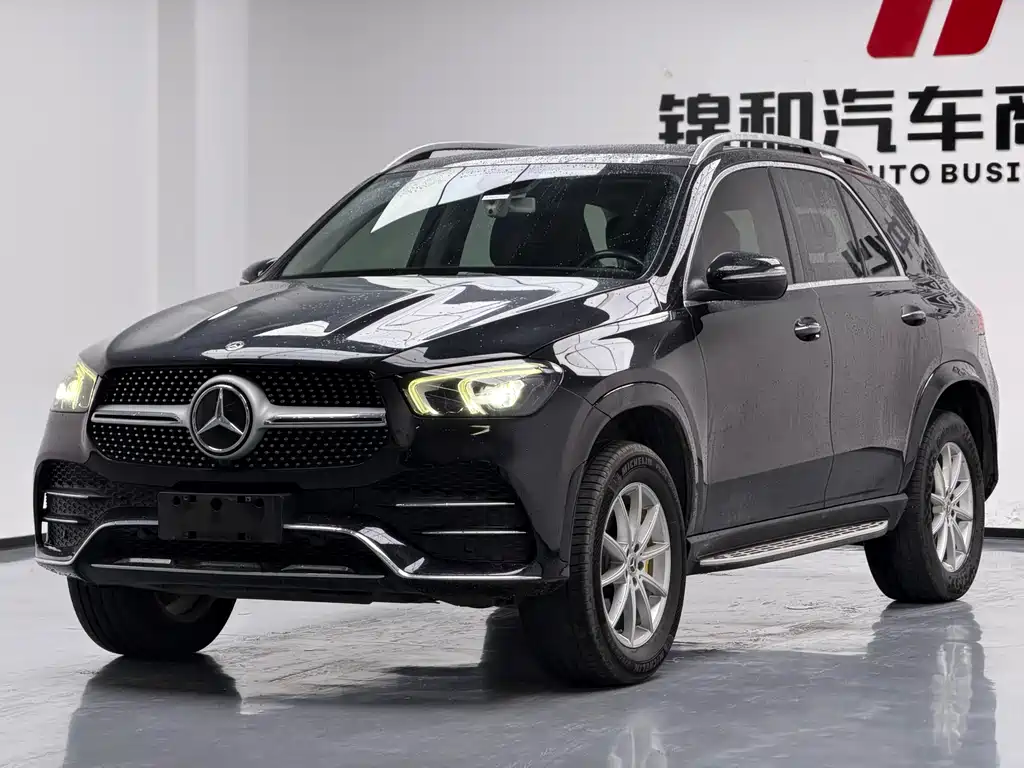 Mercedes-Benz GLE 2020 — фото 1