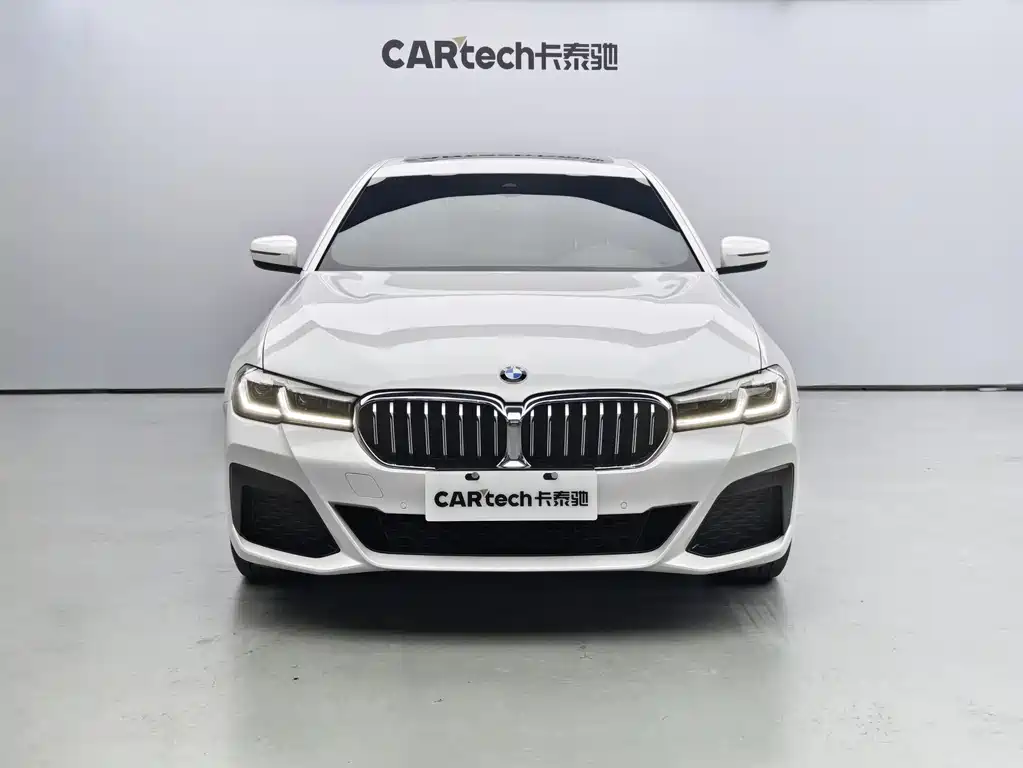 BMW 5 Series 2023