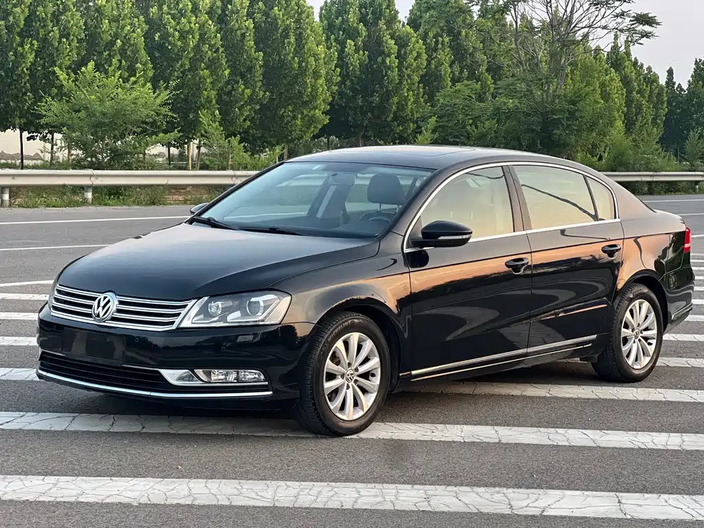 Volkswagen Magotan 2016