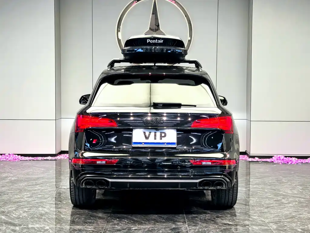 Audi SQ5 2023 — фото 8