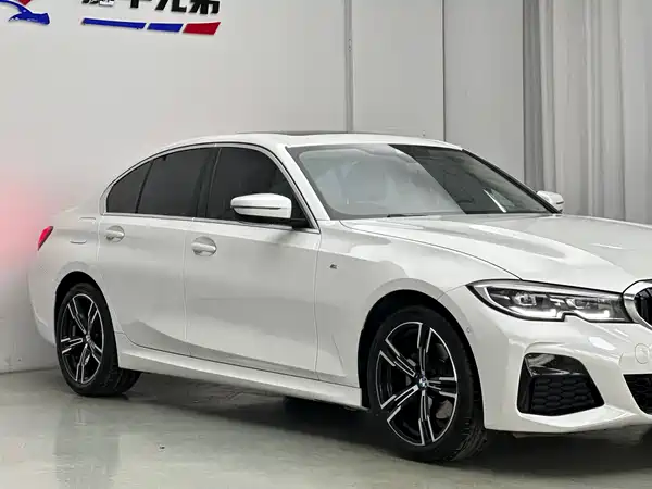 BMW 3 Series 2021