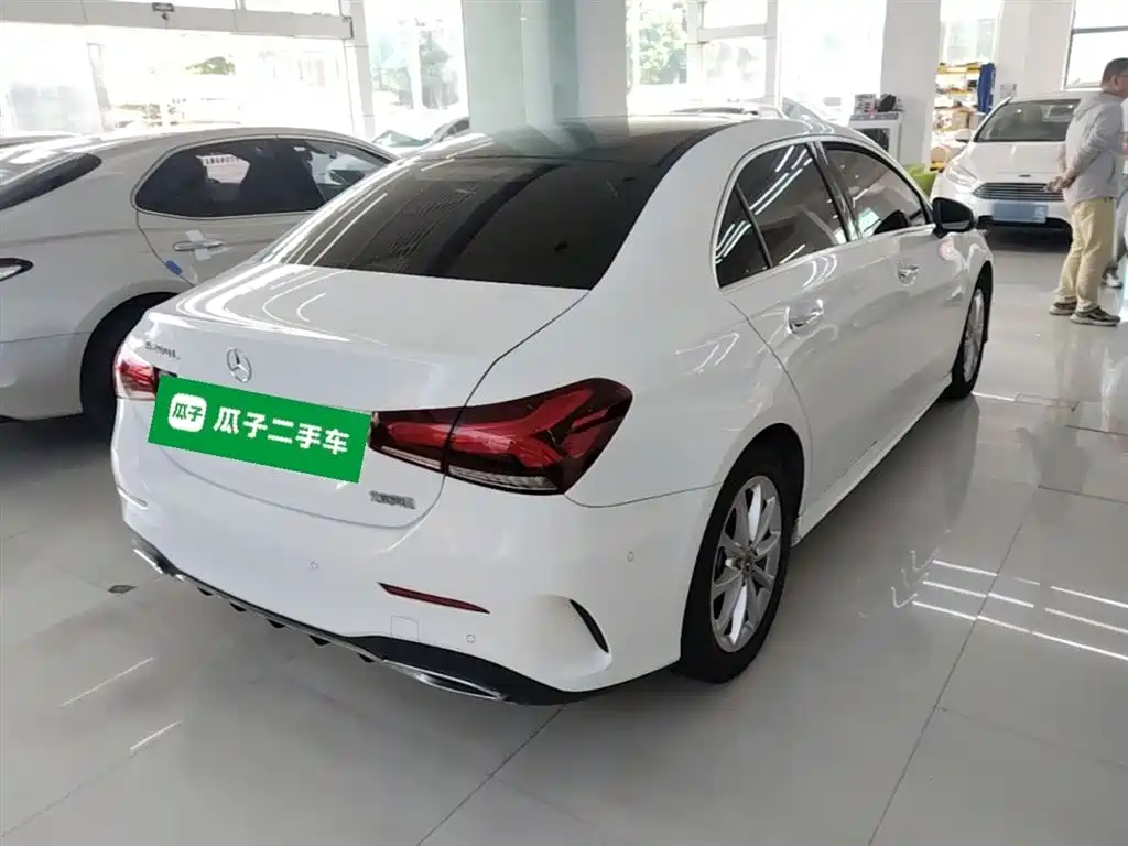 Mercedes-Benz A-Class 2020 — фото 7