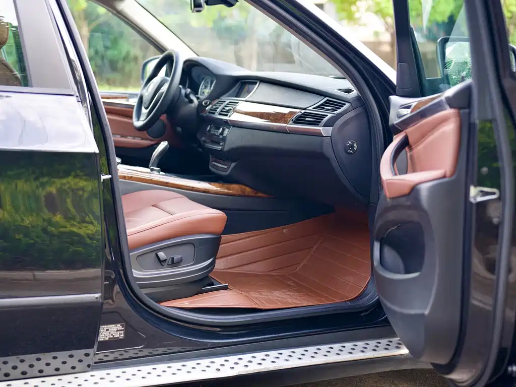 BMW X5 2013 — фото 11