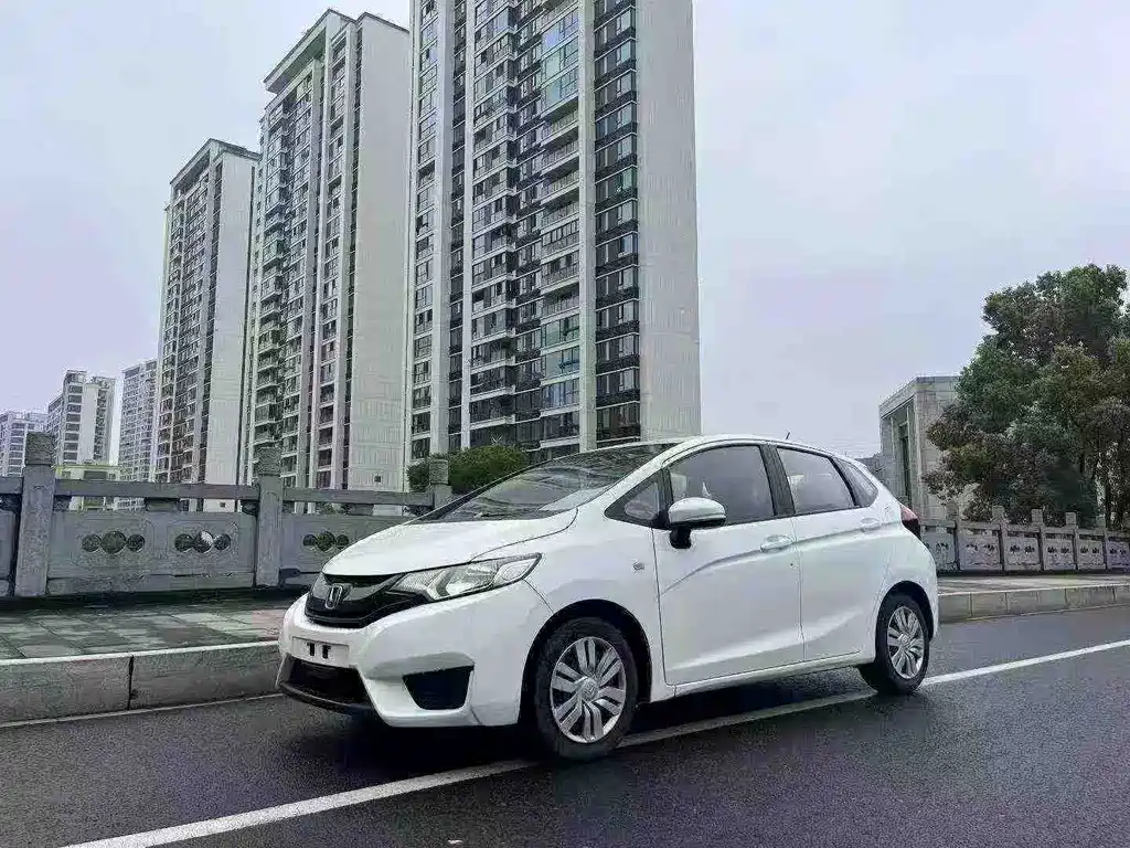 Honda Fit 2015
