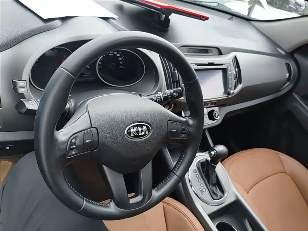Kia Sportage 2016 — фото 10