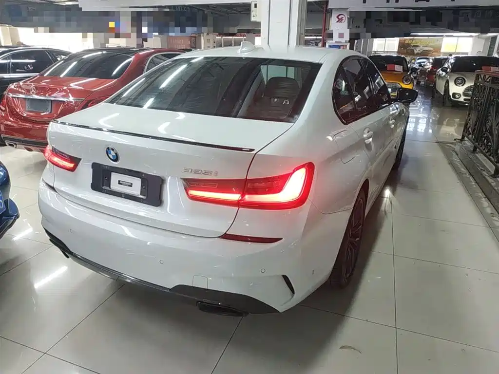 BMW 3 Series 2021