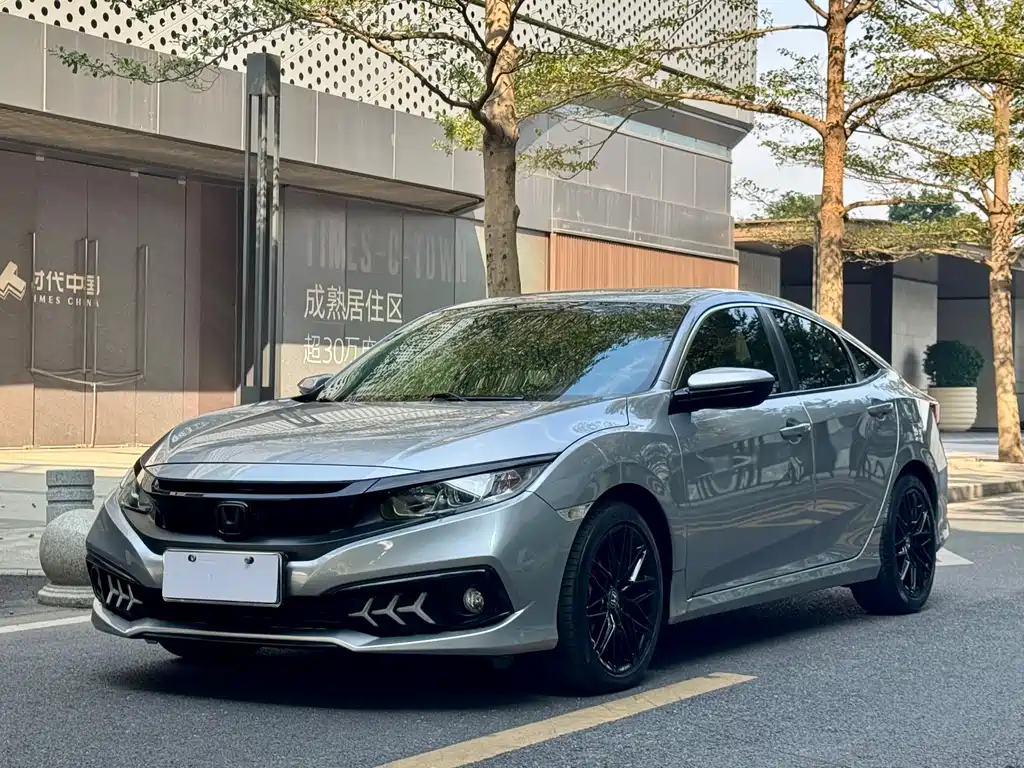 Honda Civic 2020 — фото 1