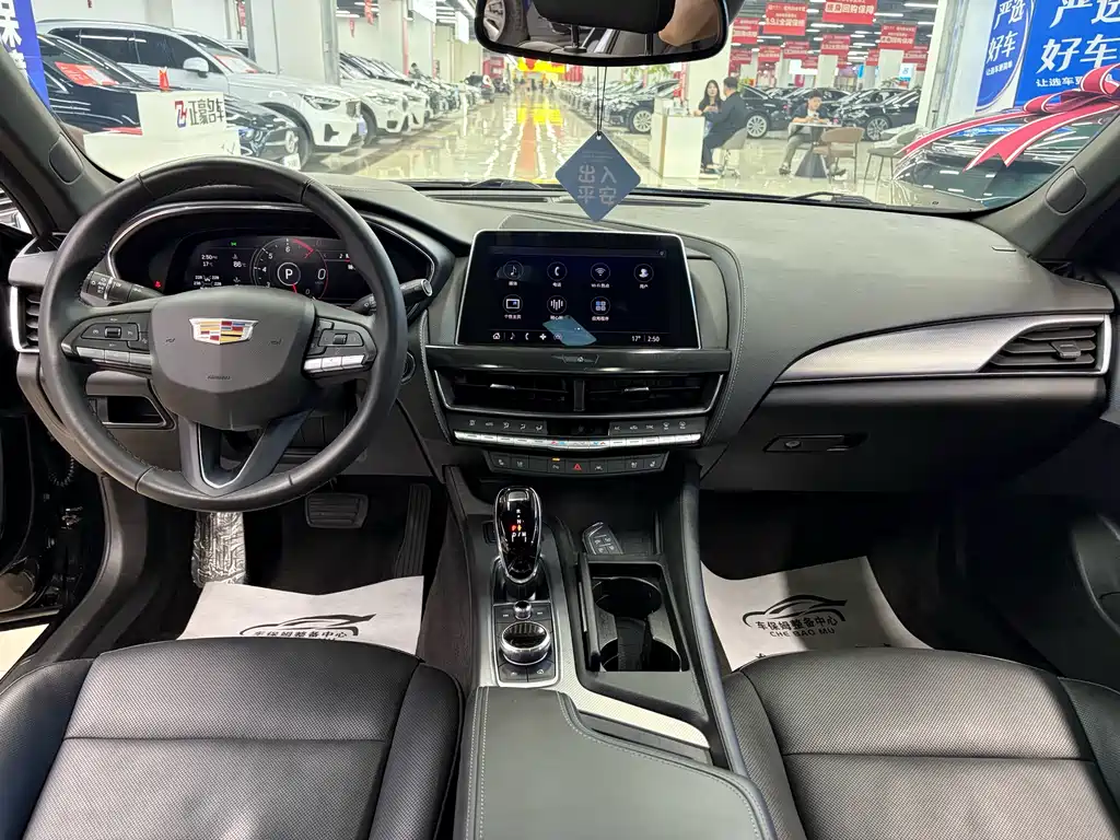 Cadillac CT5 2024 — фото 10