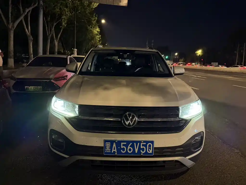 Volkswagen Tacqua 2021