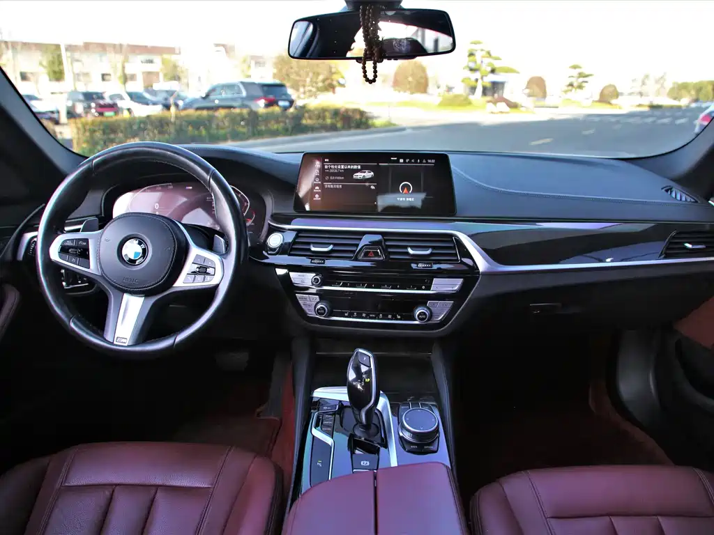 BMW 5 Series 2020