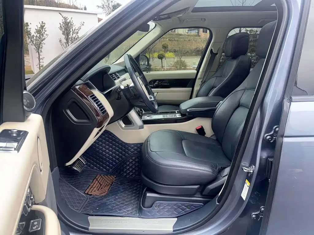Land Rover Range Rover 2020 — фото 14