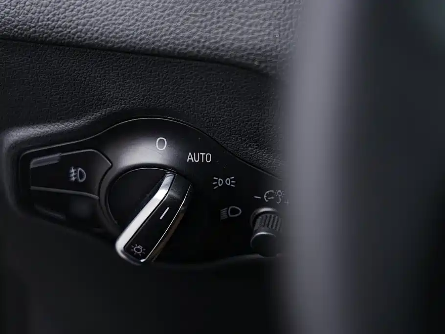 Audi Q5 2017 — фото 17
