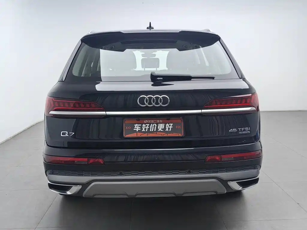 Audi Q7 2021 — фото 4