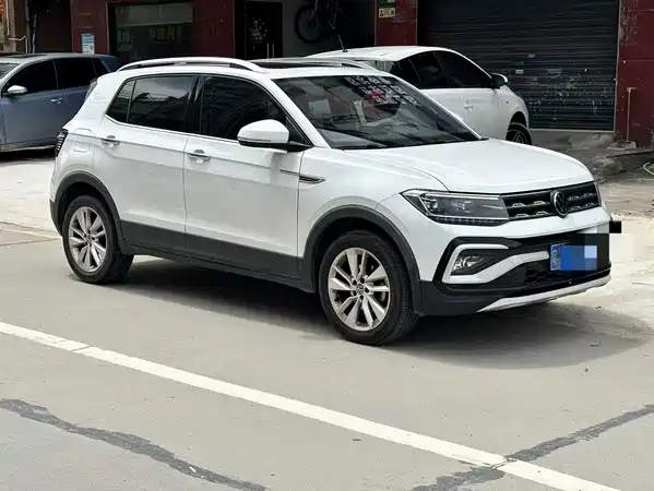 Volkswagen T-Cross 2023
