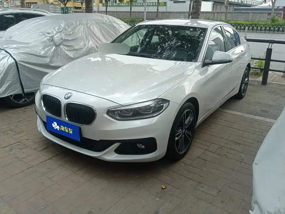 BMW 1 Series 2019