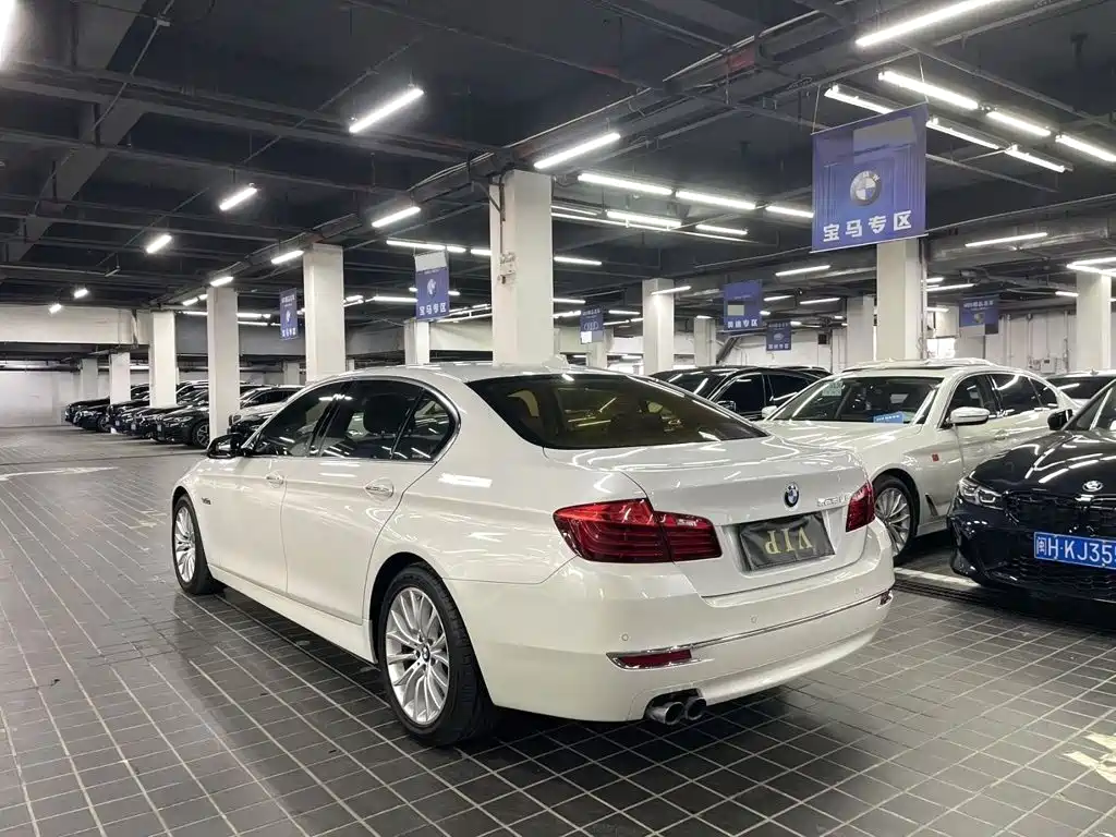 BMW 5 Series 2017