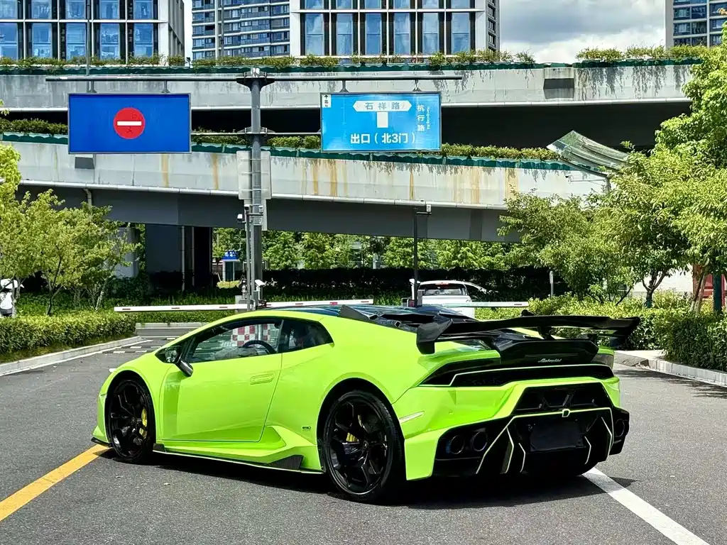 Lamborghini Huracán 2017 — фото 9