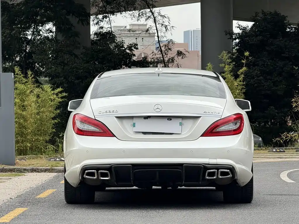 Mercedes-Benz CLS 2015 — фото 7
