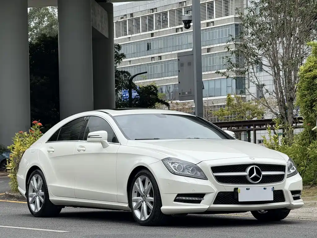 Mercedes-Benz CLS 2015 — фото 3