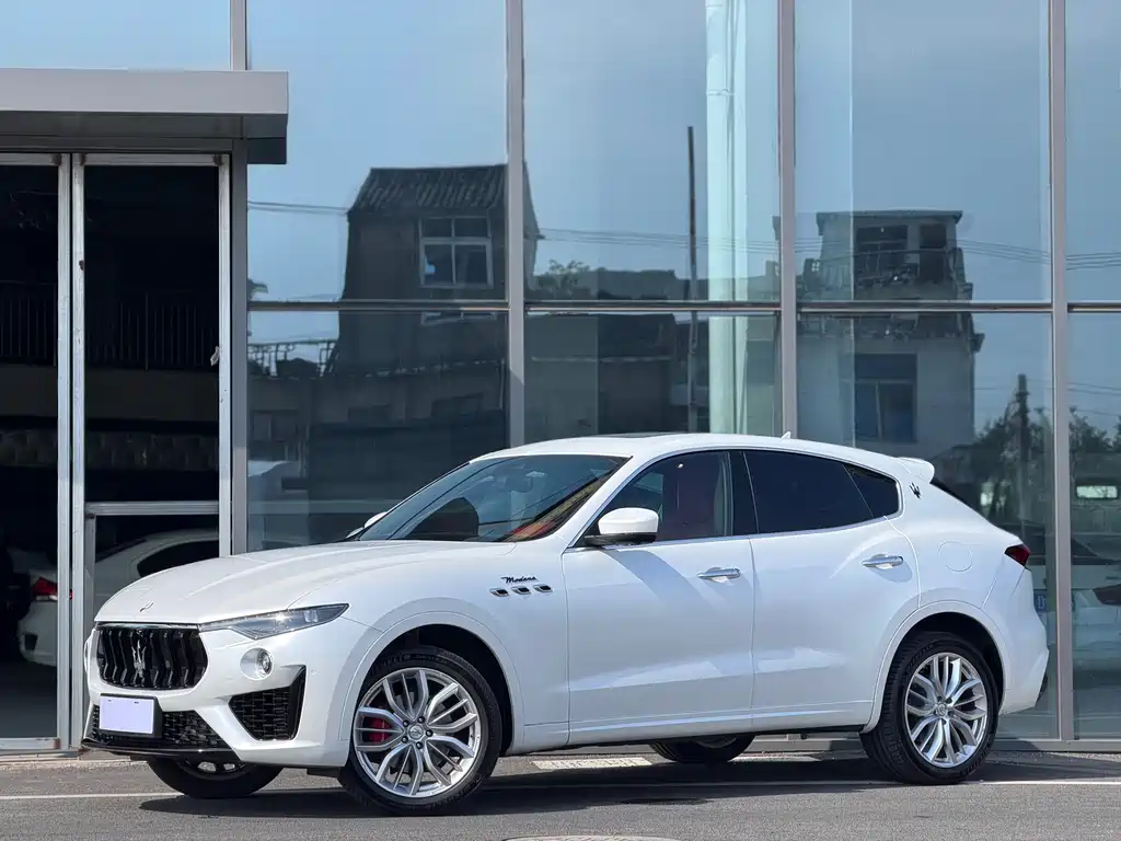 Maserati Levante 2021
