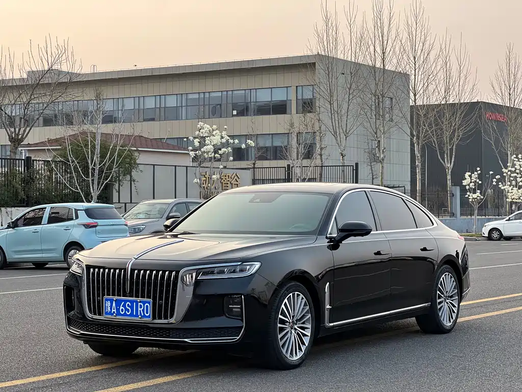 Hongqi H9 2021 — фото 1