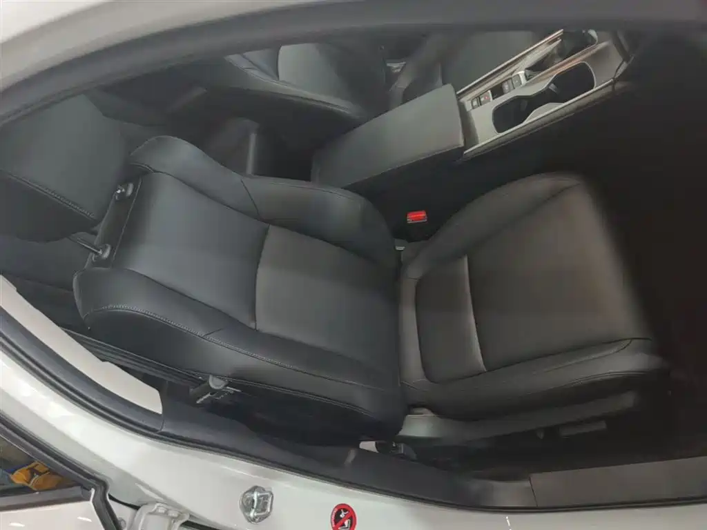 Honda Accord 2020 — фото 25