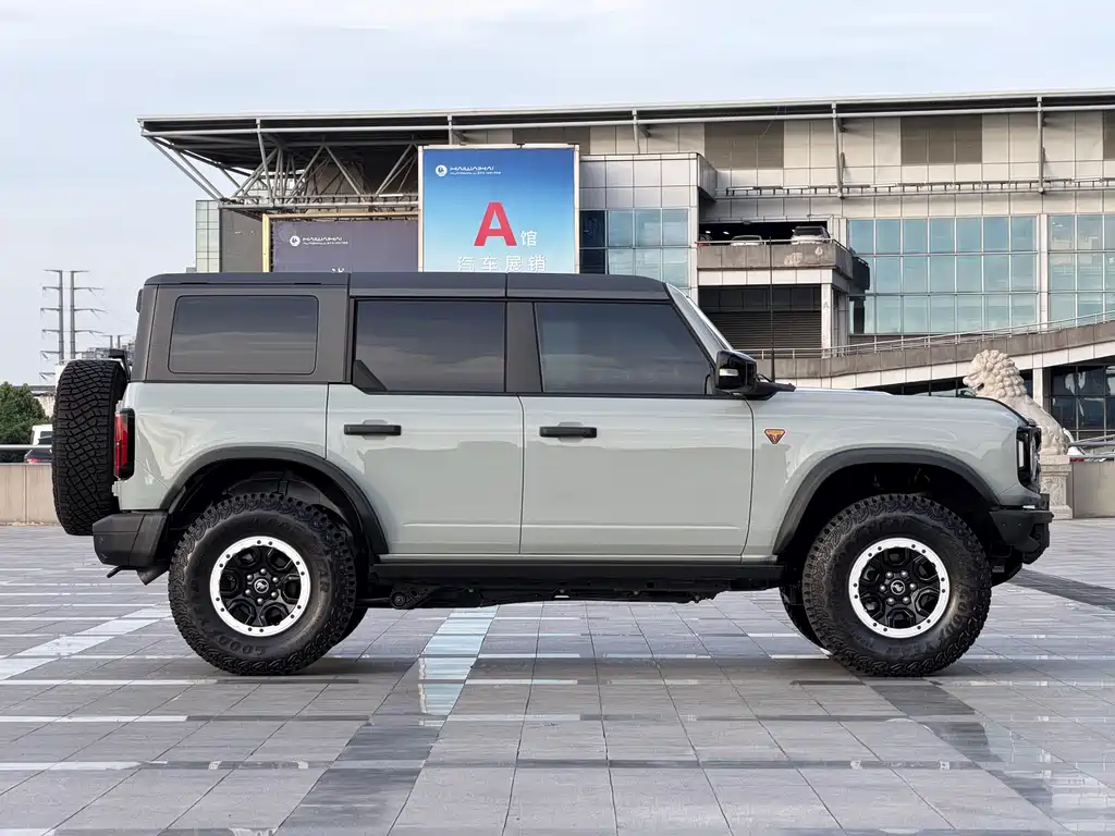 Ford Bronco 2025 — фото 4