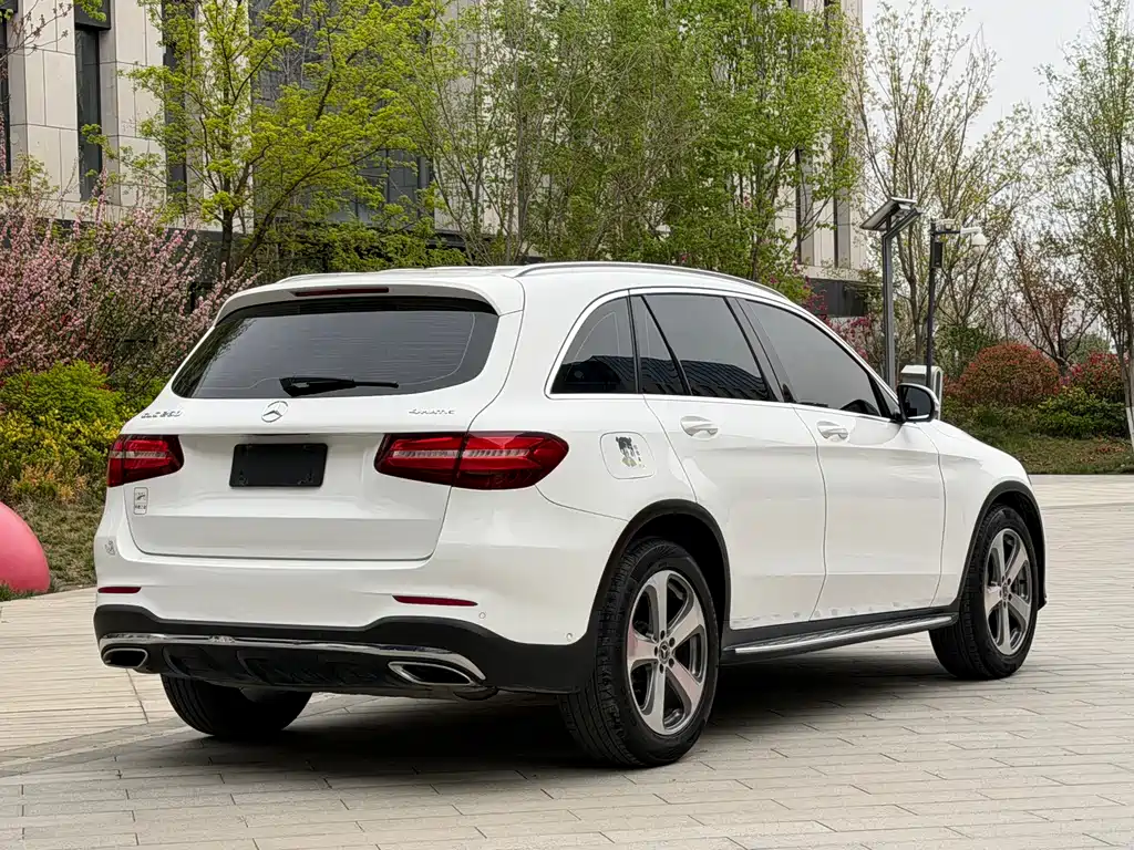 Mercedes-Benz GLC 2017 — фото 6