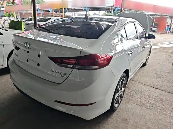 Hyundai Celesta 2017