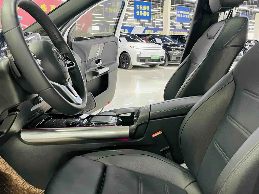 Mercedes-Benz GLA 2021 — фото 10