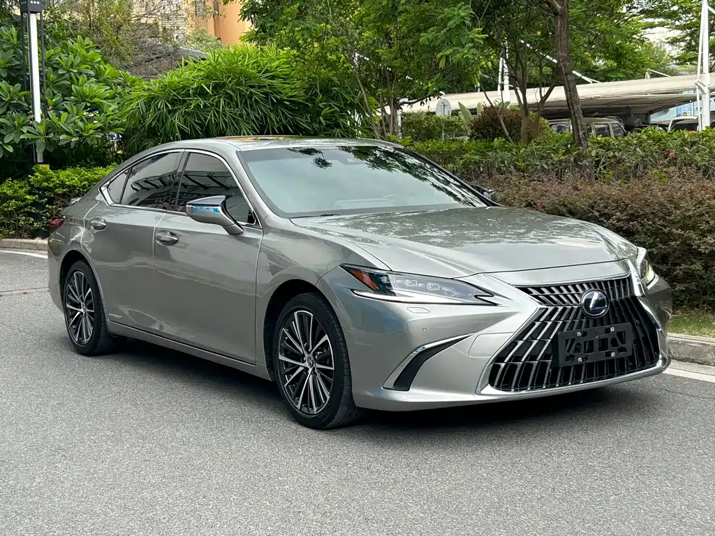 Lexus ES 2022 — фото 3