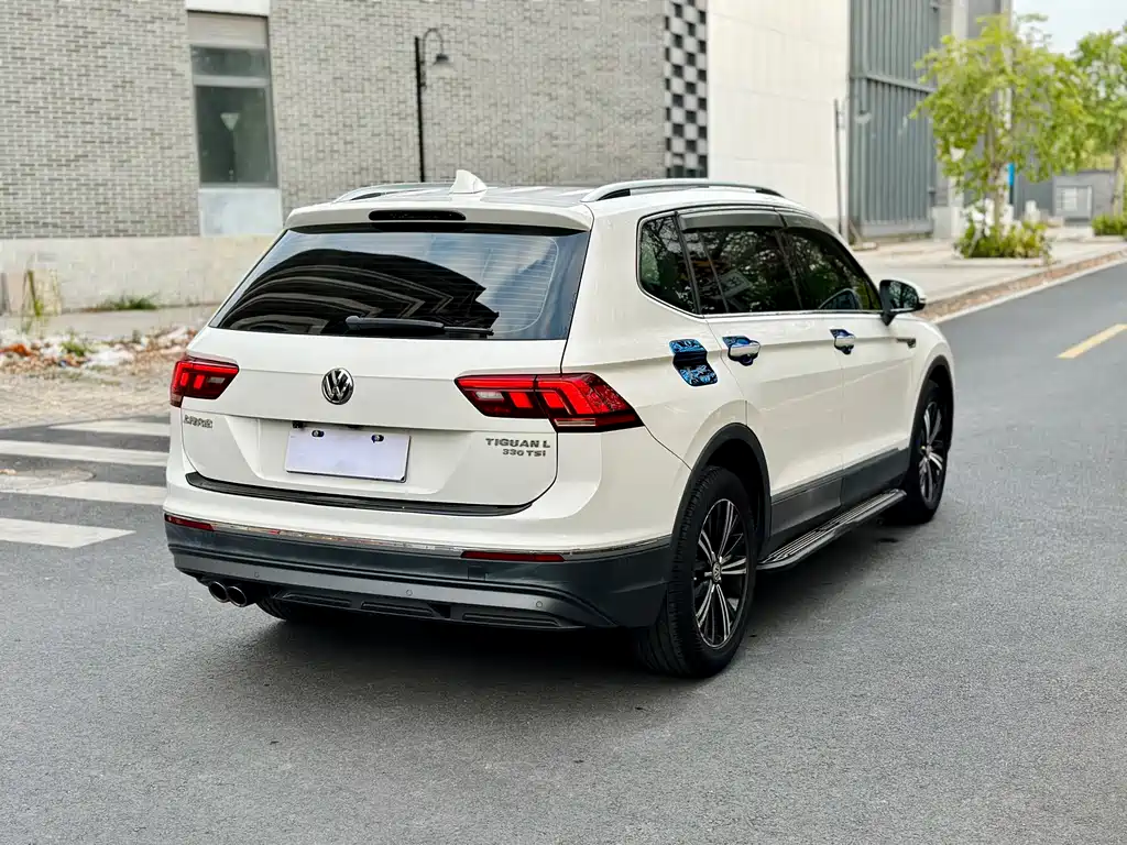Volkswagen Tiguan L 2020 — фото 6