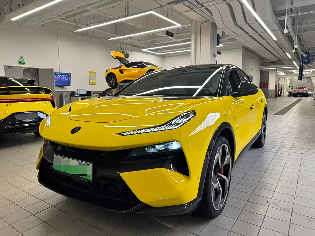 Lotus Eletre 2023