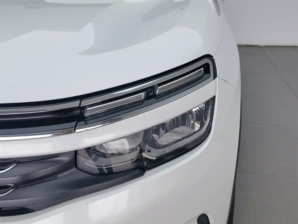 Citroen C5 AIRCROSS 2018 — фото 7