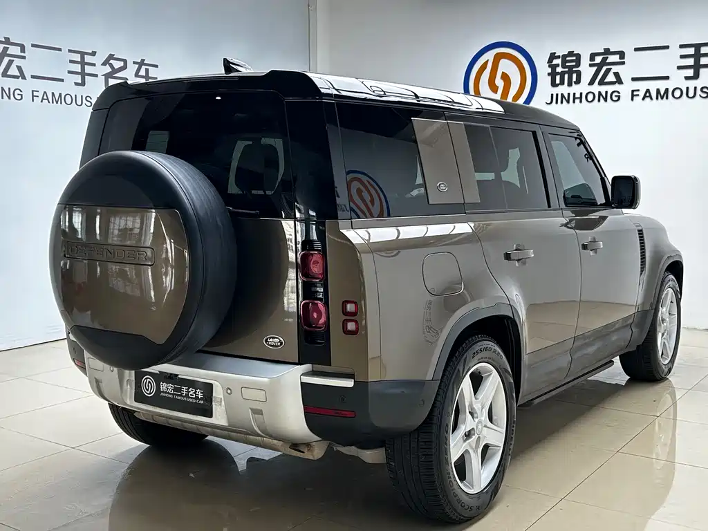 Land Rover Defender 2020 — фото 22