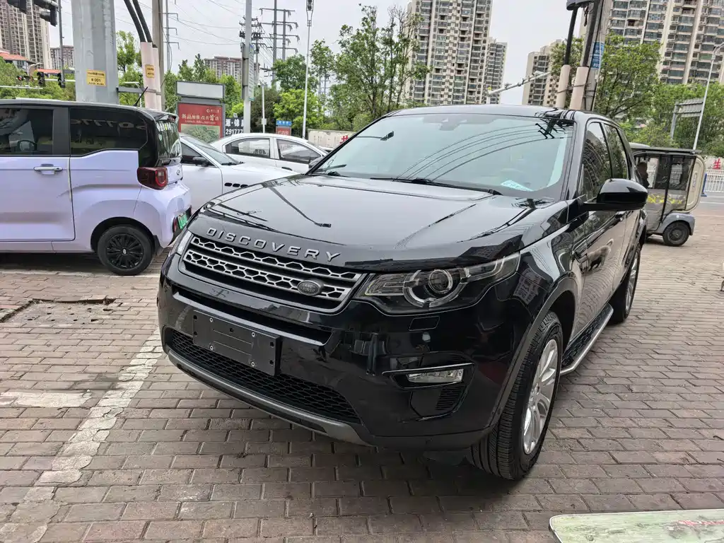 Land Rover Discovery Sport 2018 — фото 1